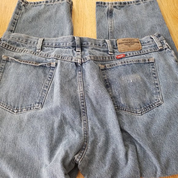Wrangler Mens Jeans Regular Fit 42/30 Work Casual - Picture 3 of 8